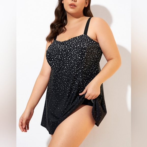 Plus Size Swimsuit - NEW WITH TAGS - Picture 3 of 4